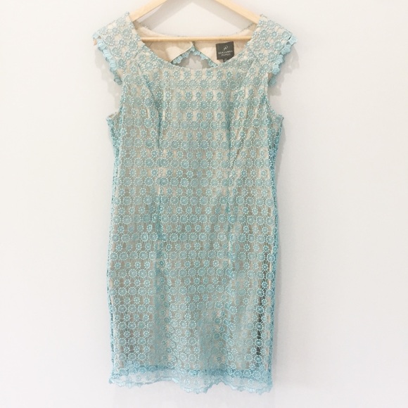 Adrianna Papell Lace Dress - Picture 2 of 6